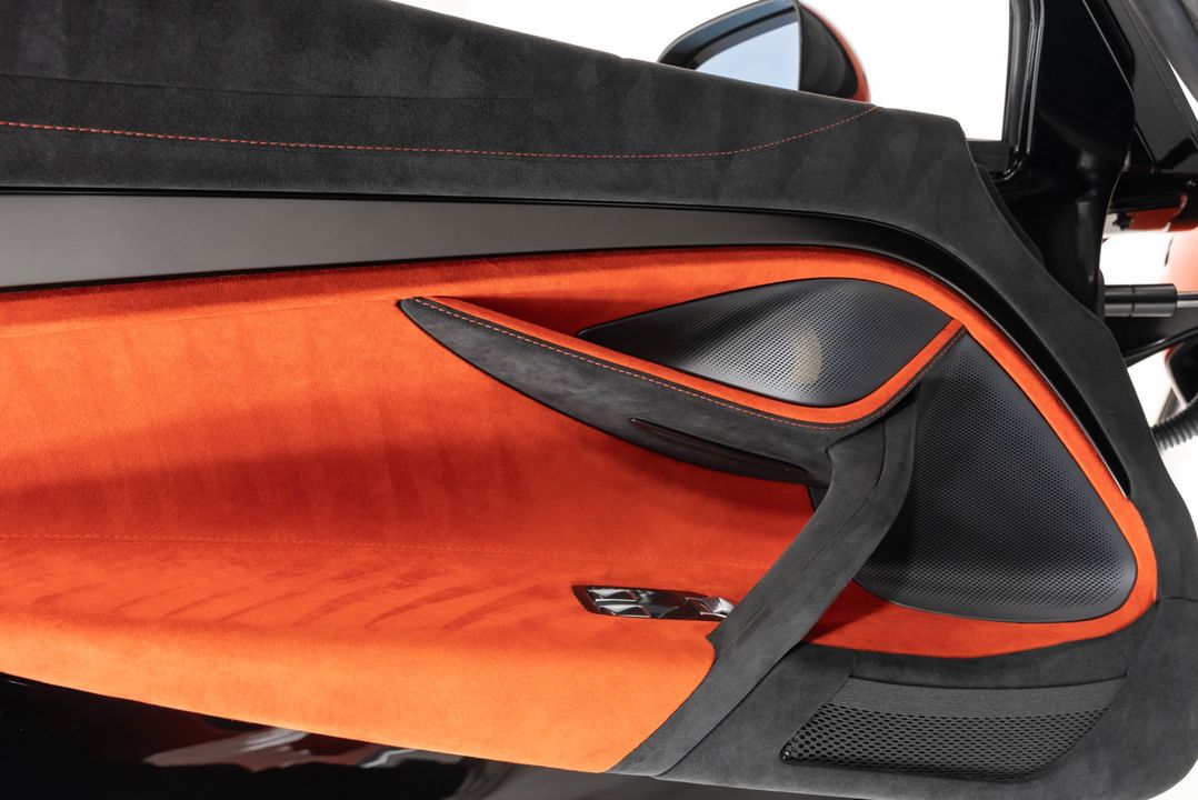 2021 McLaren 765LT