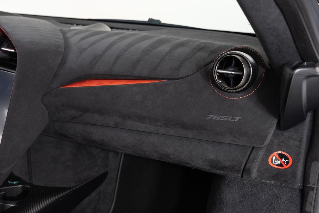 2021 McLaren 765LT