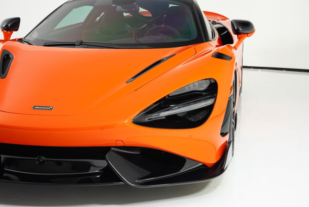 2021 McLaren 765LT