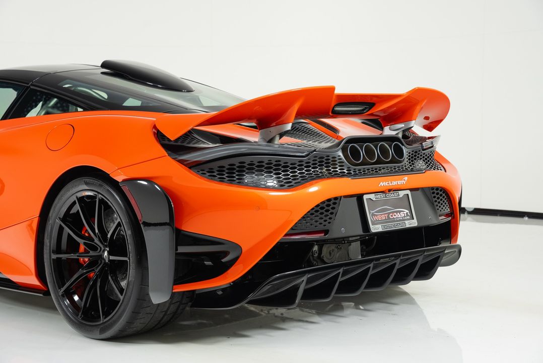 2021 McLaren 765LT