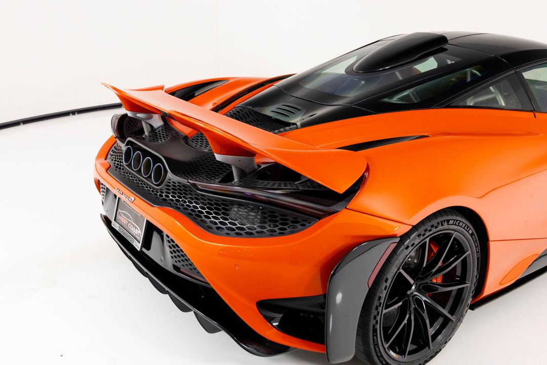 2021 McLaren 765LT