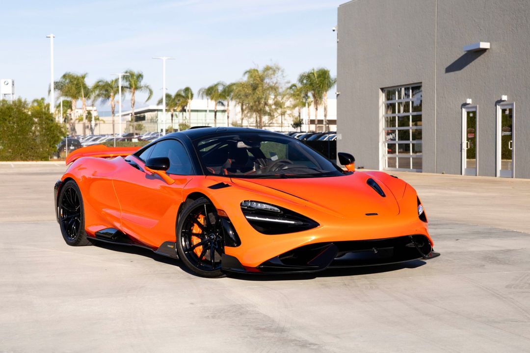 2021 McLaren 765LT