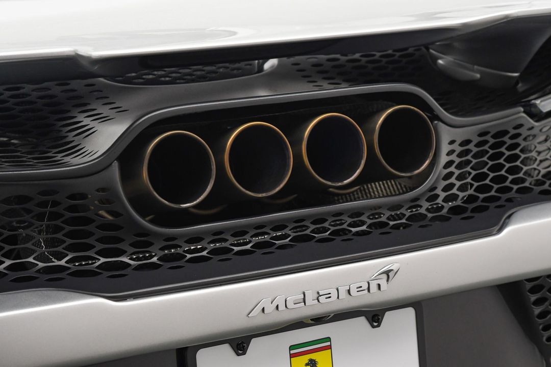 2022 McLaren 765LT