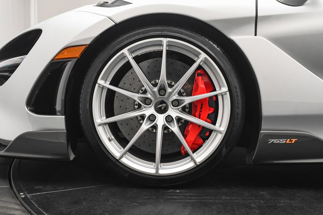 2022 McLaren 765LT