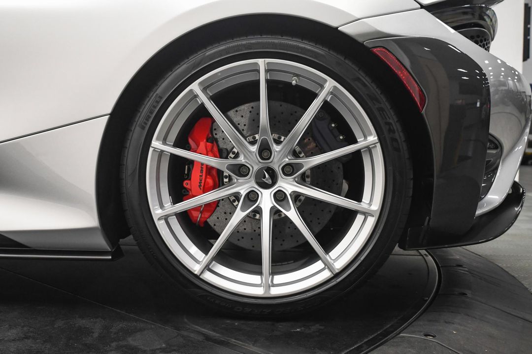 2022 McLaren 765LT