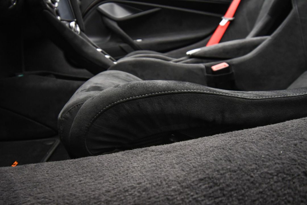 2022 McLaren 765LT