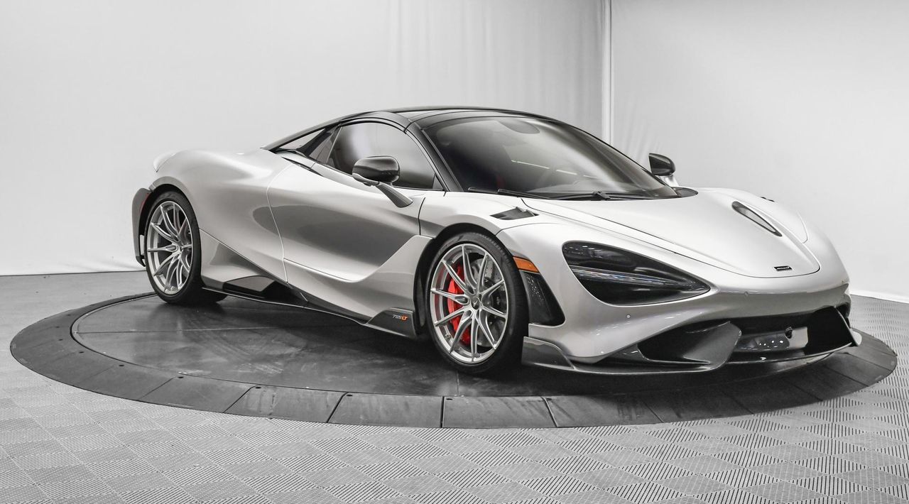 2022 McLaren 765LT