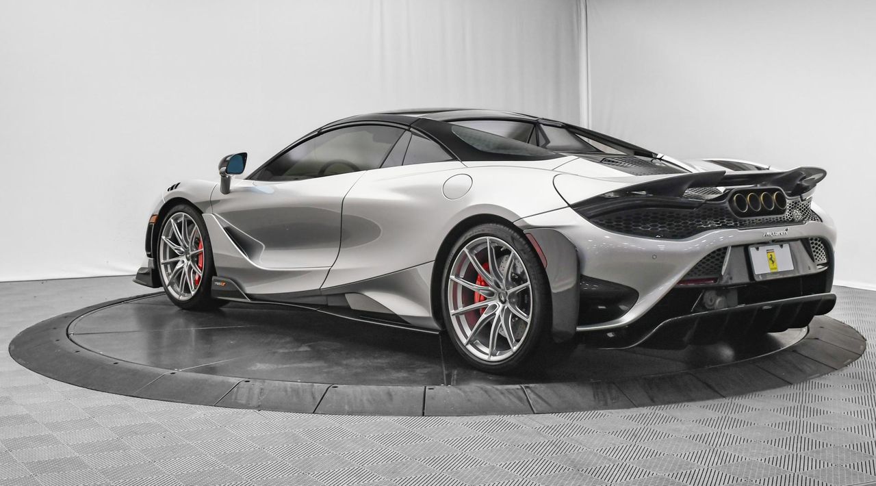 2022 McLaren 765LT