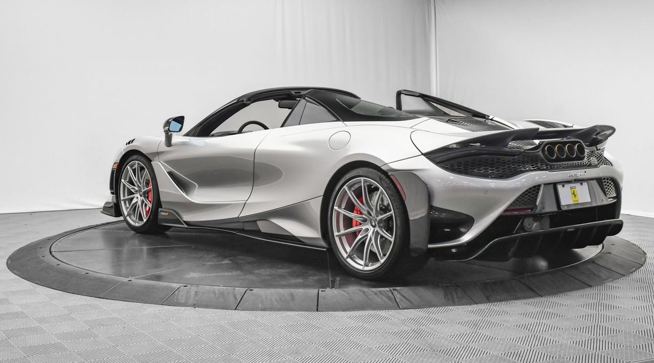 2022 McLaren 765LT