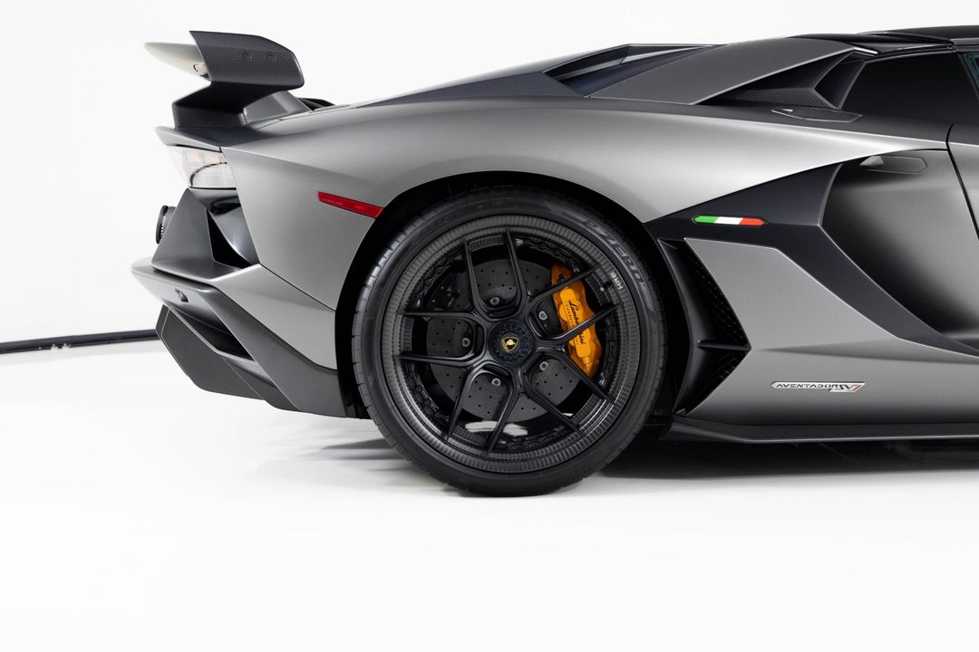 2020 Lamborghini Aventador
