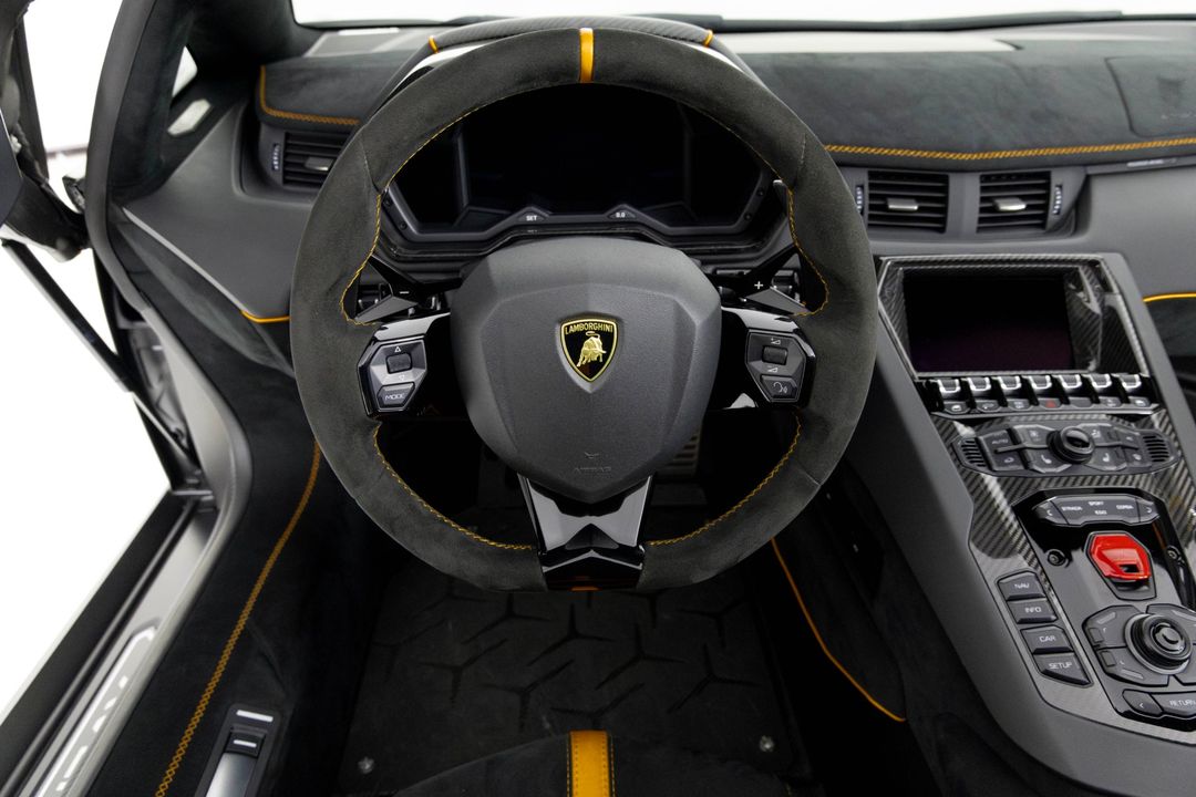 2020 Lamborghini Aventador