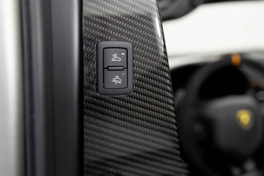 2020 Lamborghini Aventador