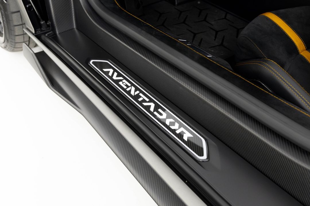 2020 Lamborghini Aventador