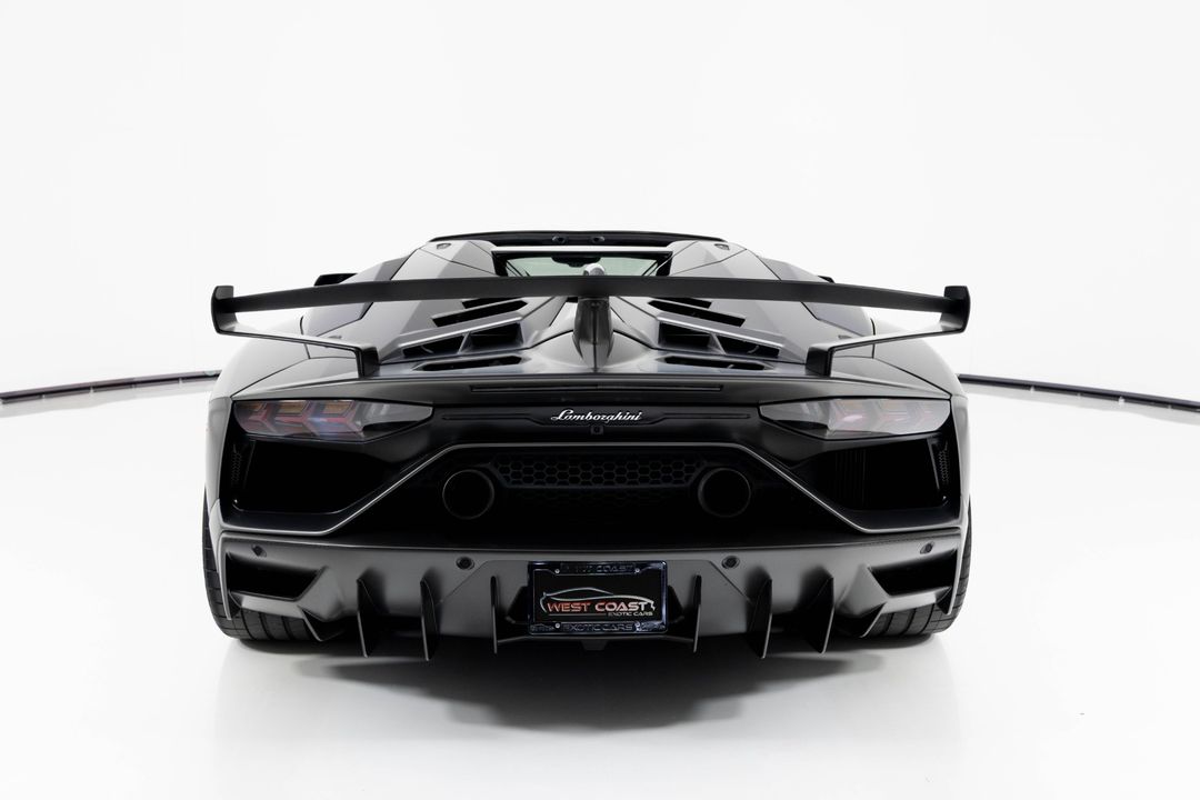 2020 Lamborghini Aventador
