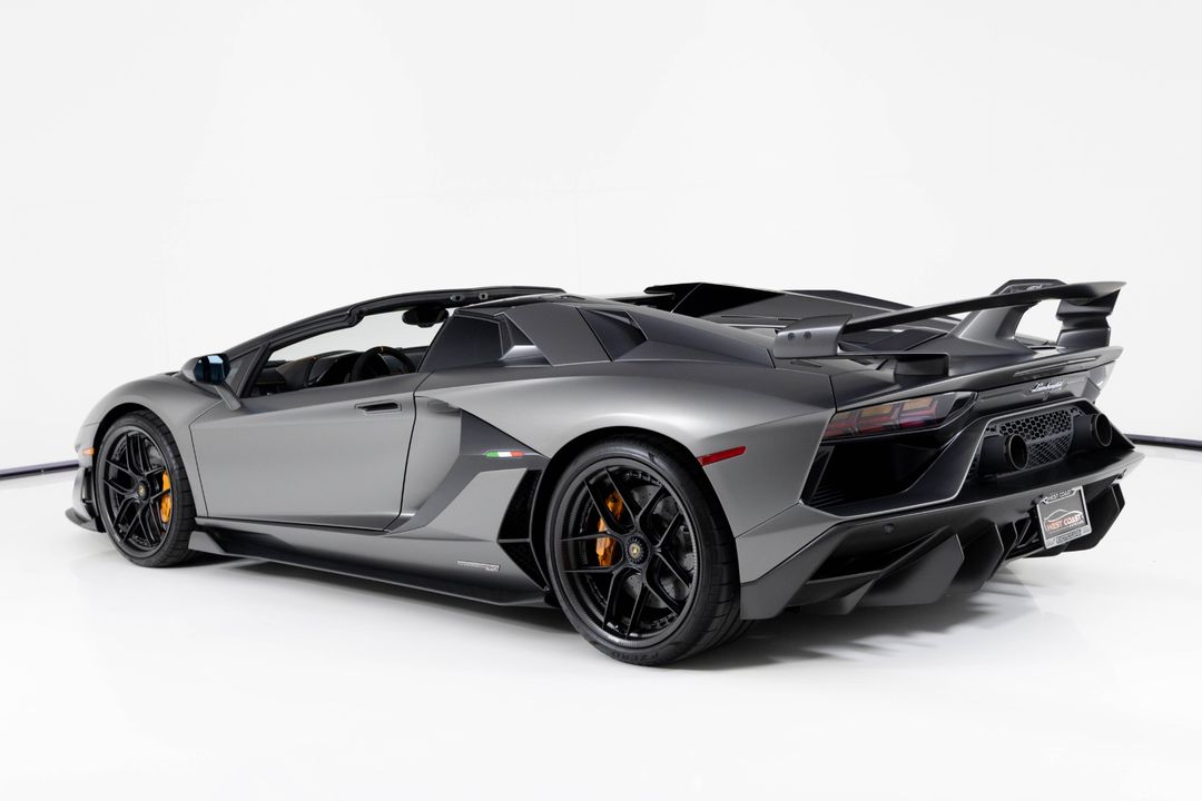 2020 Lamborghini Aventador