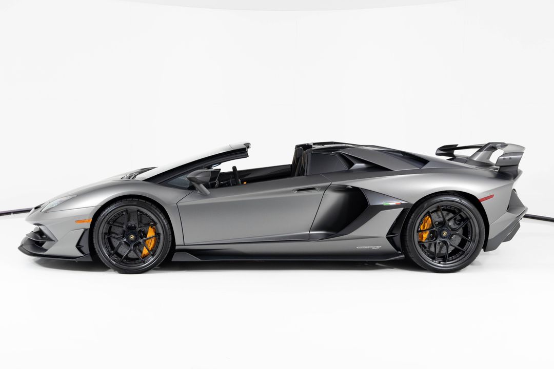 2020 Lamborghini Aventador