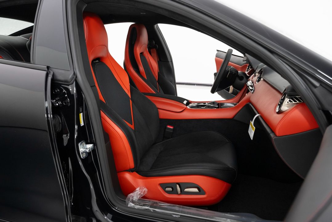 2025 Karma Revero