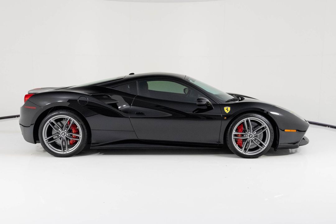 2017 Ferrari 488 GTB