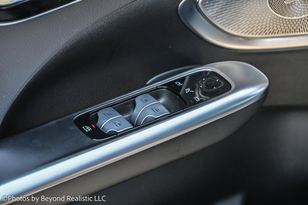 2024 Mercedes-Benz C-Class