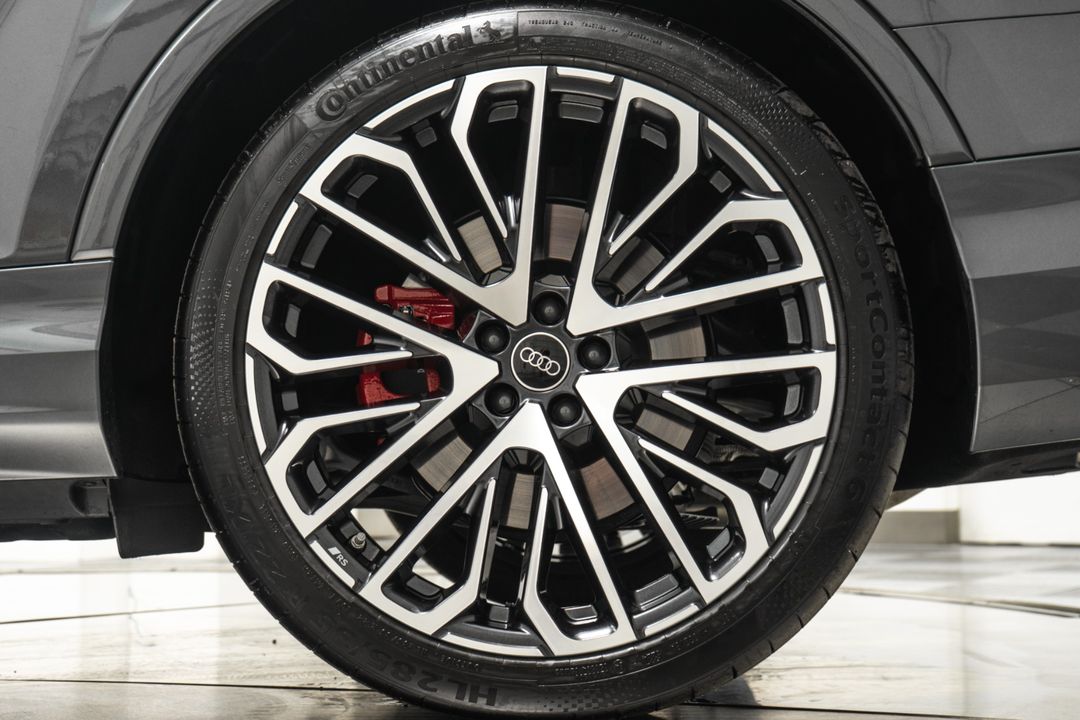 2025 Audi SQ7