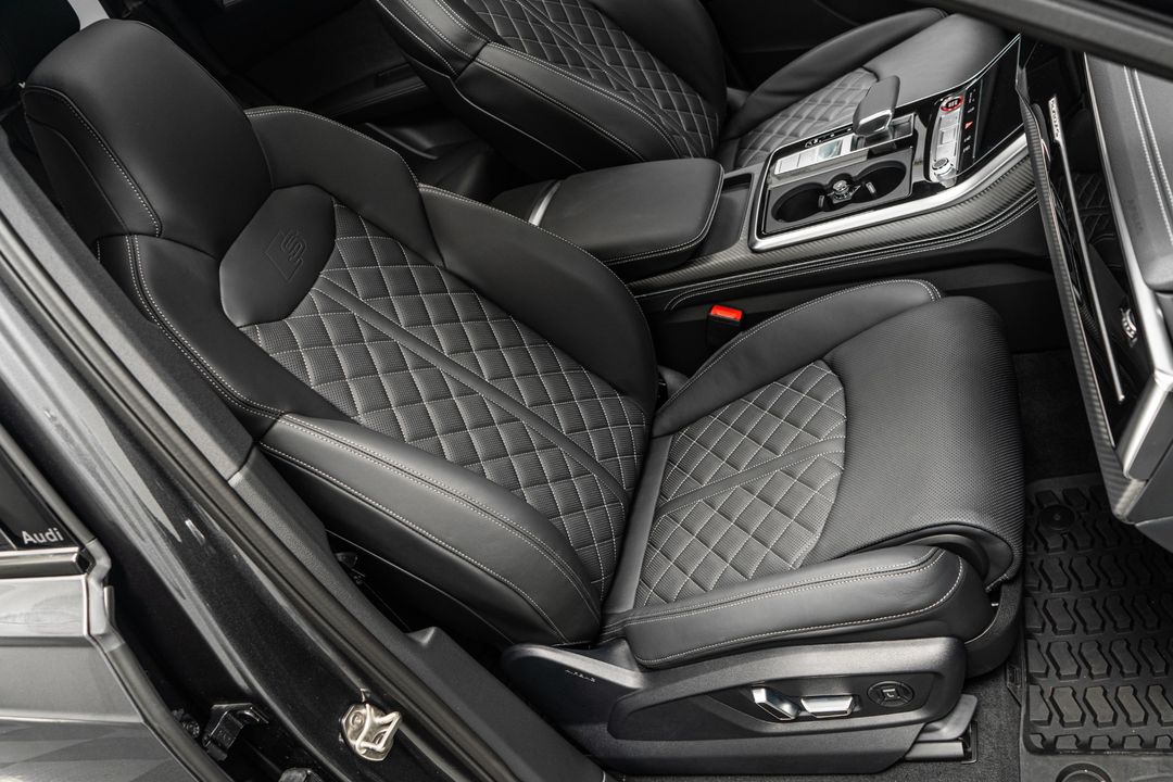 2025 Audi SQ7