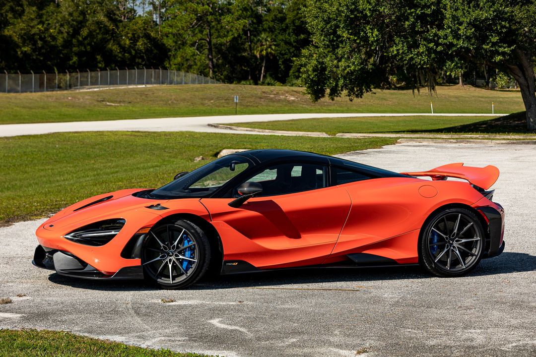 2021 McLaren 765LT