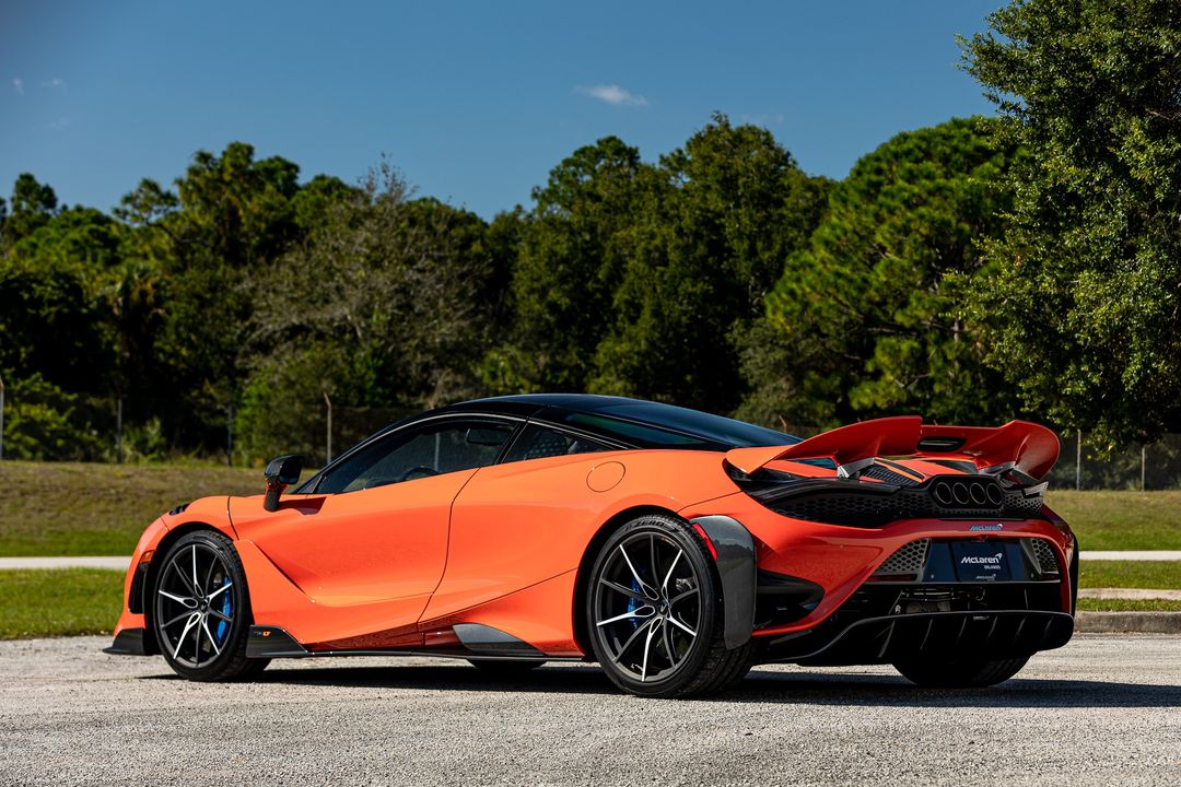 2021 McLaren 765LT