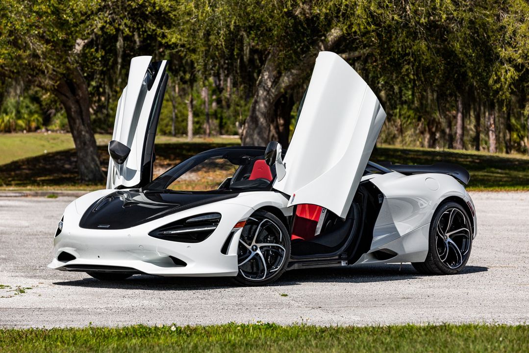 2024 McLaren 750S Spider