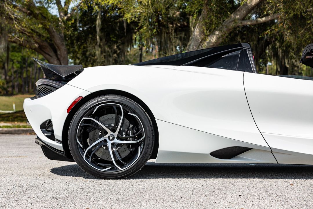 2024 McLaren 750S Spider