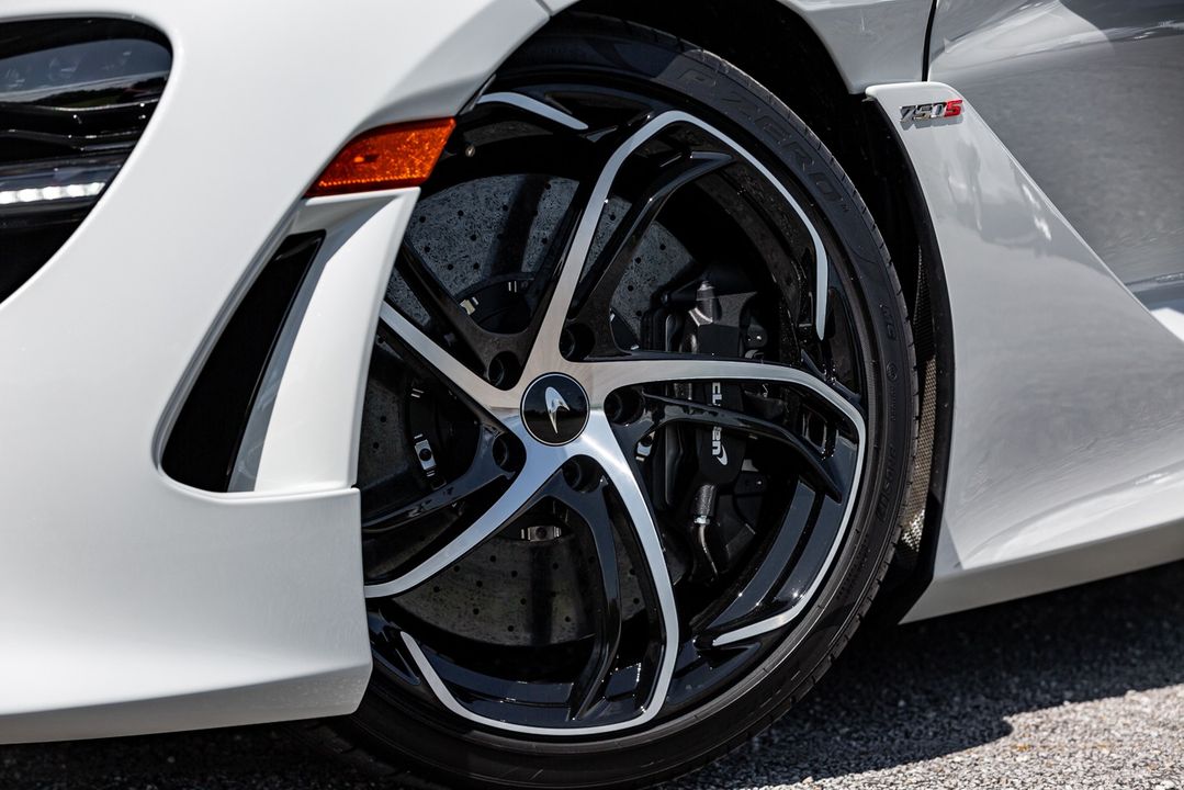 2024 McLaren 750S Spider