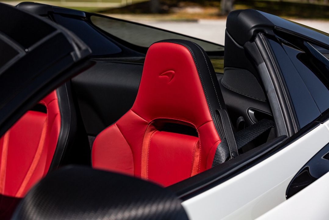 2024 McLaren 750S Spider