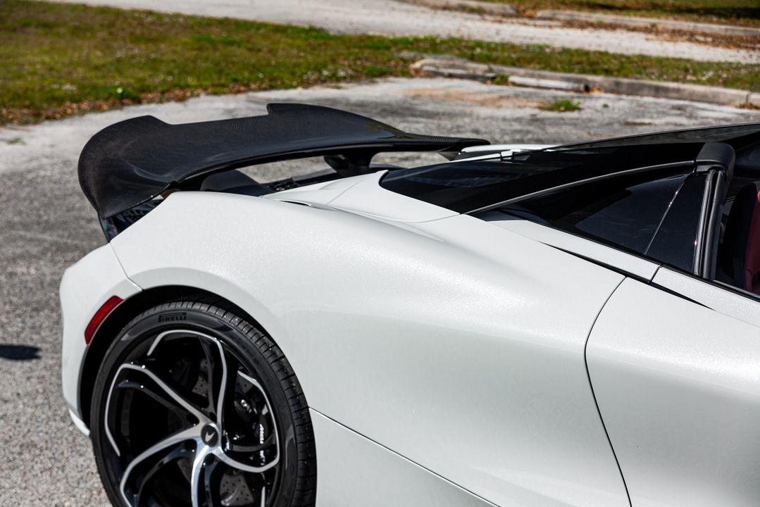 2024 McLaren 750S Spider