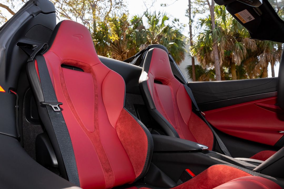 2024 McLaren 750S Spider