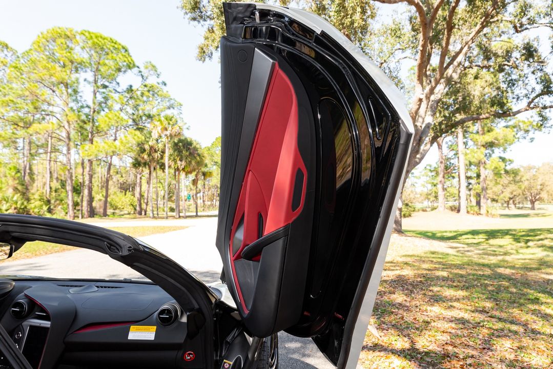 2024 McLaren 750S Spider