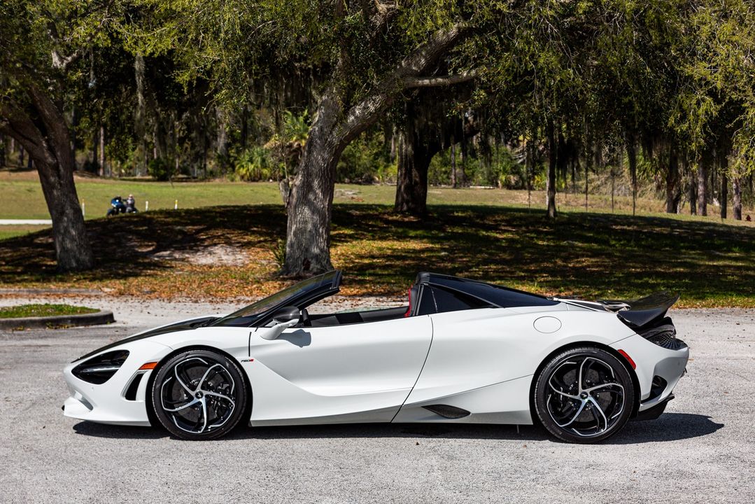 2024 McLaren 750S Spider