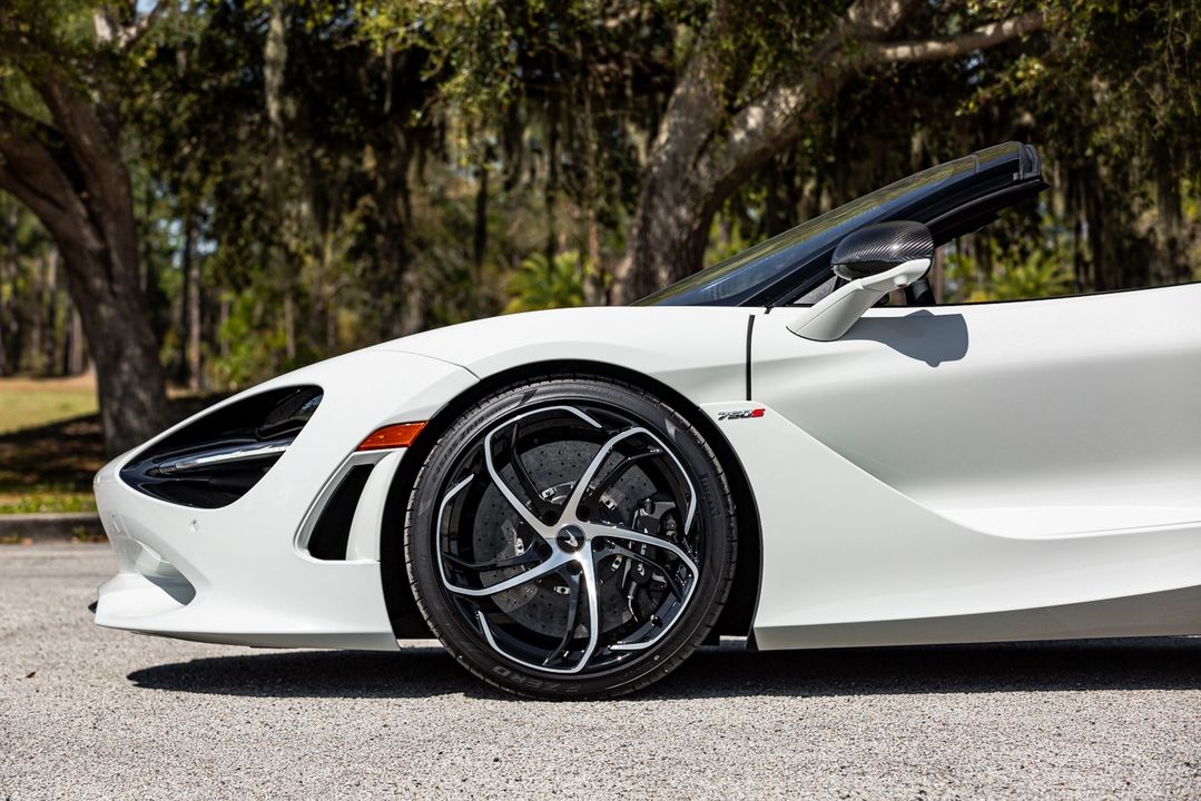 2024 McLaren 750S Spider