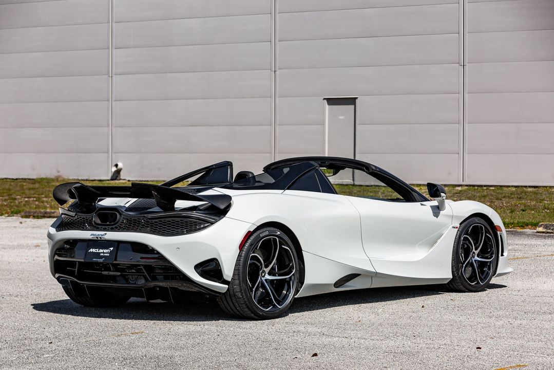 2024 McLaren 750S Spider
