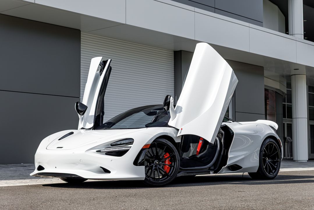 2024 McLaren 750S Spider