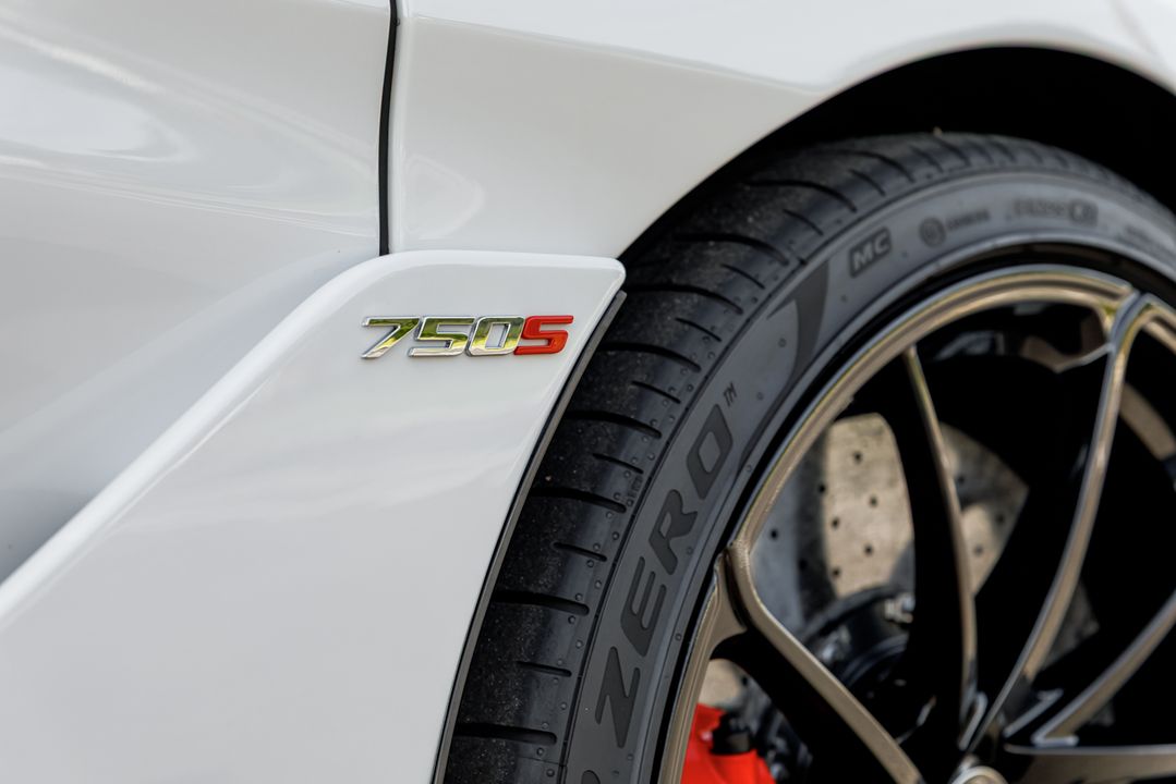 2024 McLaren 750S Spider