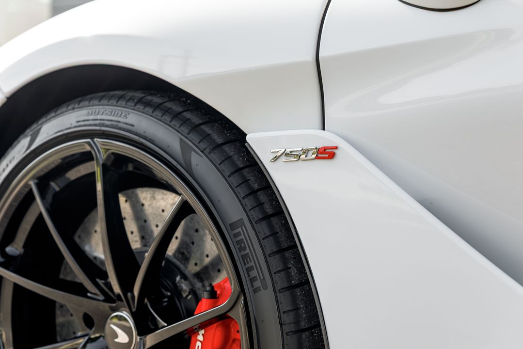 2024 McLaren 750S Spider