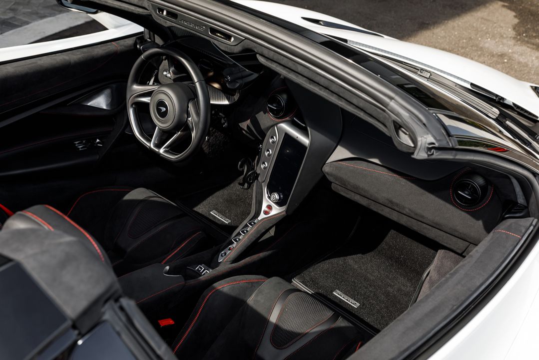 2024 McLaren 750S Spider