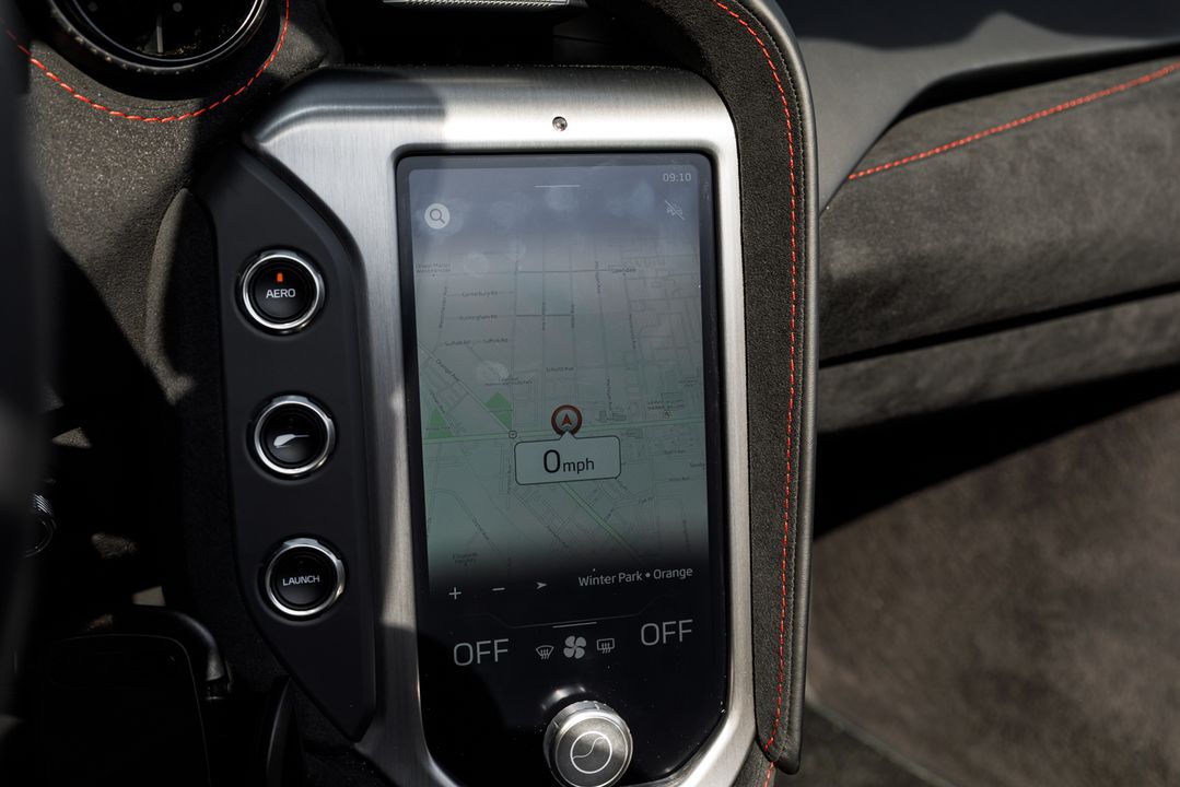 2024 McLaren 750S Spider