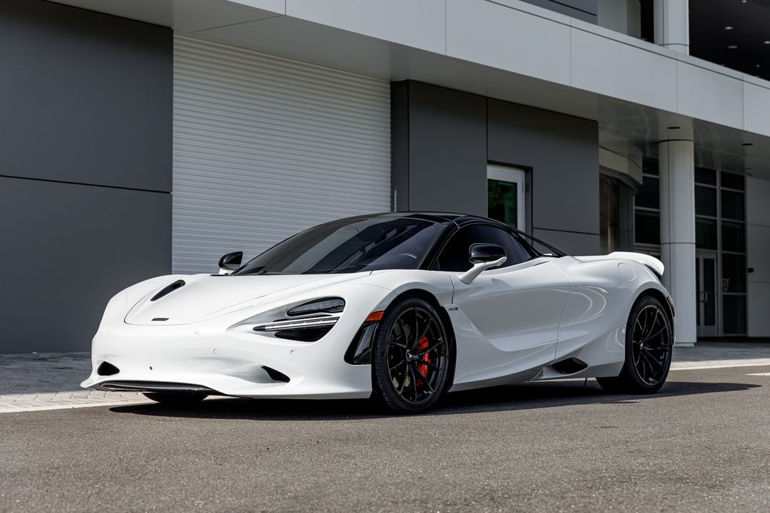 2024 McLaren 750S Spider