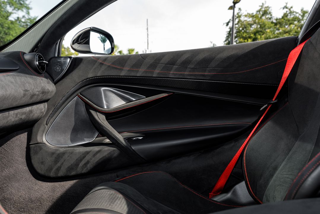 2024 McLaren 750S Spider