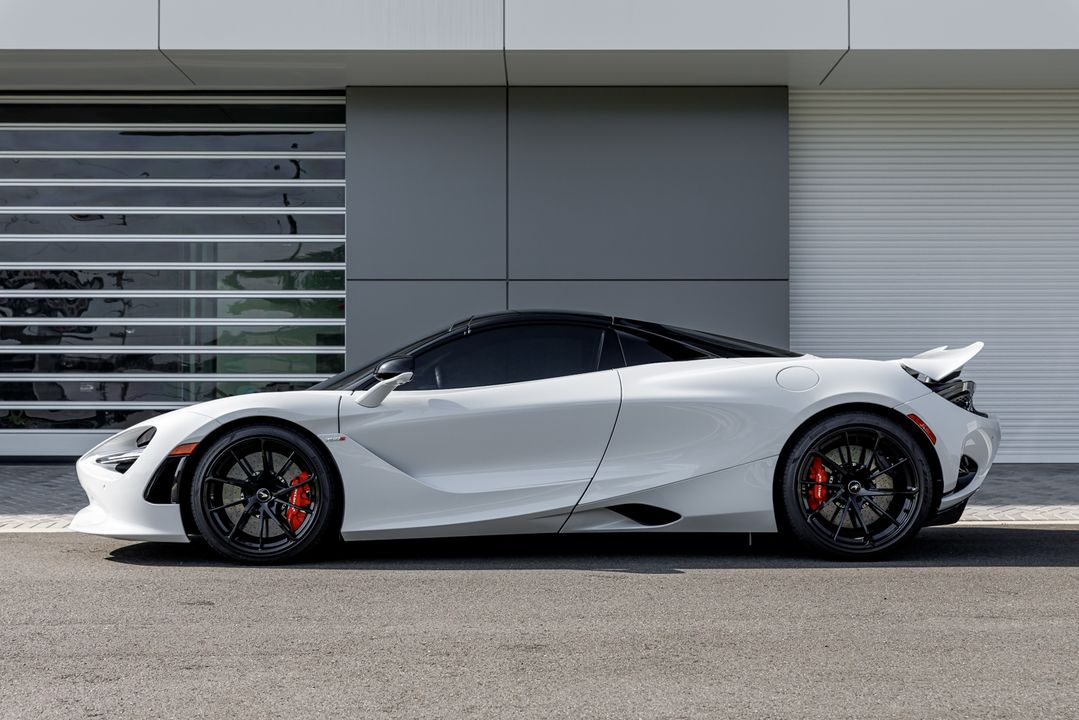 2024 McLaren 750S Spider