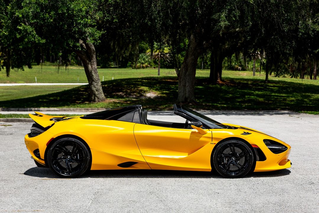 2024 McLaren 750S Spider