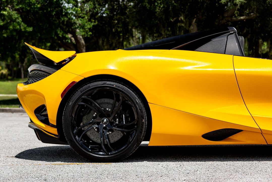 2024 McLaren 750S Spider