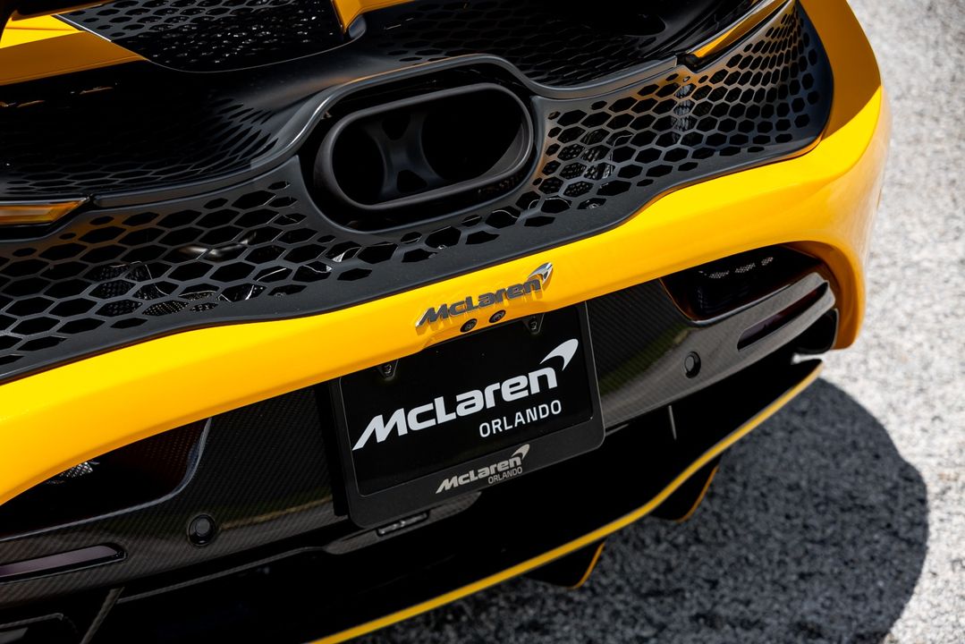 2024 McLaren 750S Spider