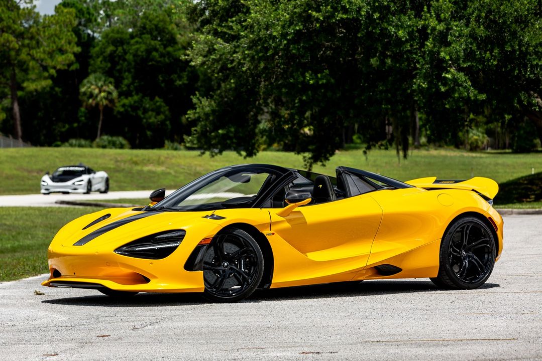 2024 McLaren 750S Spider