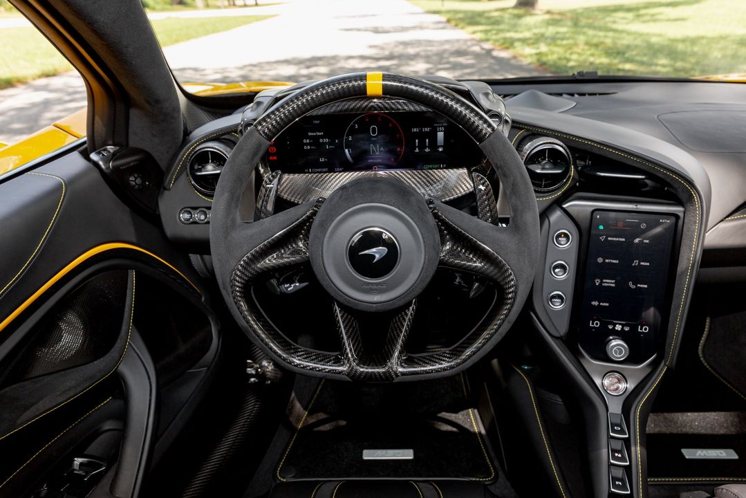 2024 McLaren 750S Spider